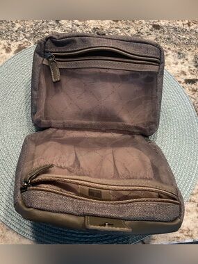 BVLGARI x Emirates Airlines Exclusive Gray Travel Toiletry / Cosmetic (Bag Only)